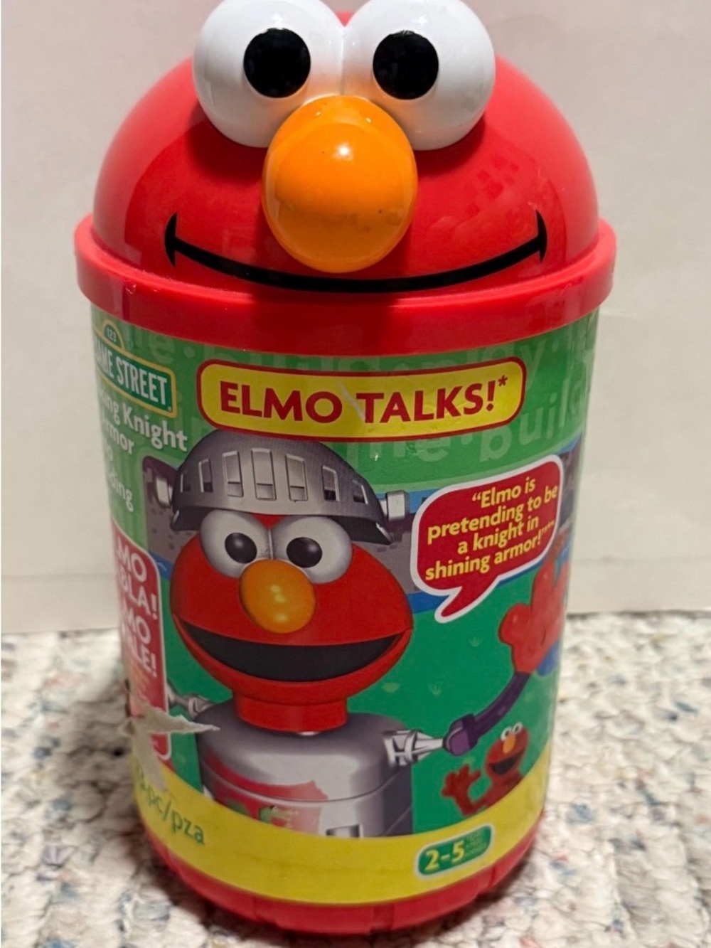 2009 KNEX Sesame Street Talking Elmo Knight TESTED and COMPLETE set